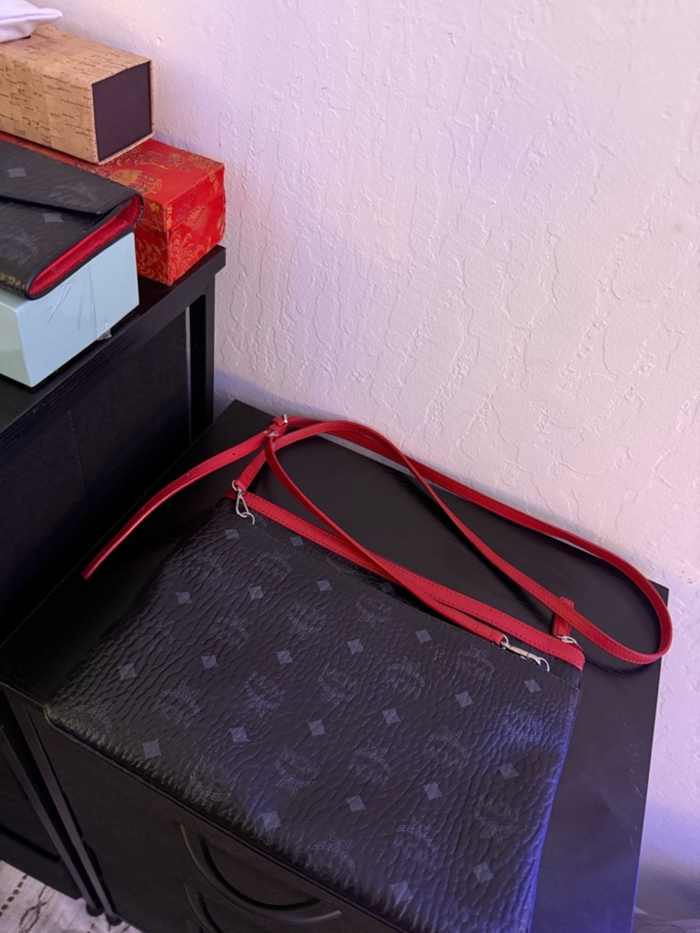 MCM Red and Black Leather Zip Pouch - Picture 2 of 6